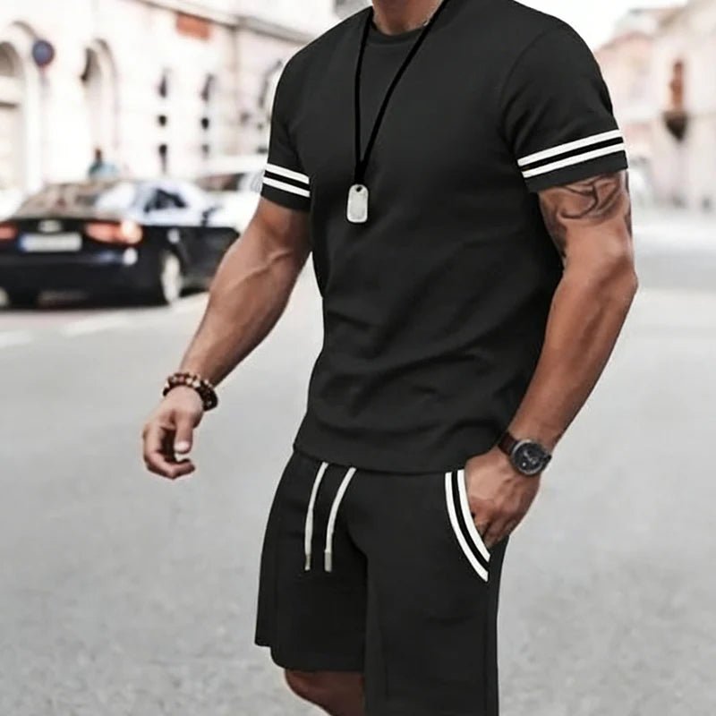 Eliano | Sportliches 2 - Teiliges Set Mit T-Shirt Und Shorts - maggiplanet.net