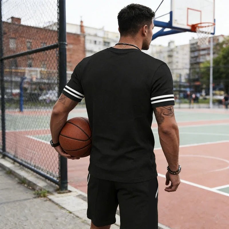 Eliano | Sportliches 2 - Teiliges Set Mit T-Shirt Und Shorts - maggiplanet.net